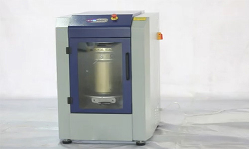 賦彩電子煙油（yóu）混勻機性能（néng）良好，低耗耐用